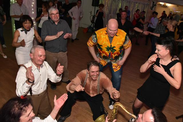 min 2019 04 12 Cargo 501